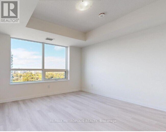 Building Photo - 3260 Sheppard Ave E