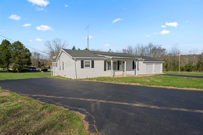 Foto del edificio - 2736 Bill Dedmon Rd