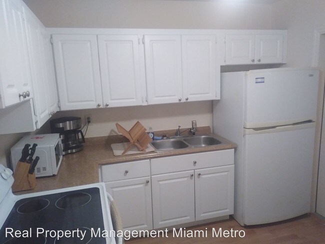 Building Photo - 1 br, 1 bath House - 2214 Roosevelt St.