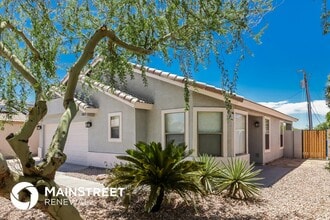 Building Photo - 1815 E Hamel Way