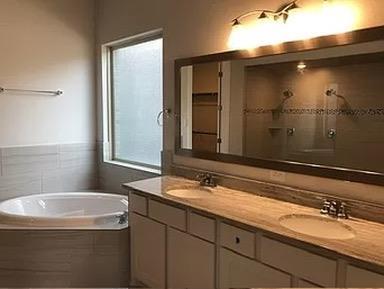 Foto del edificio - 713 Woodview Dr