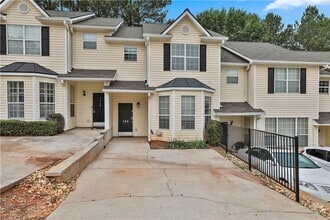Building Photo - 150 Brentwood Dr