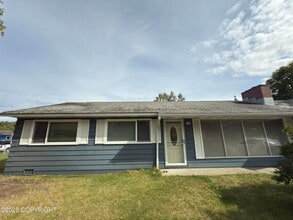 2603 Juneau St