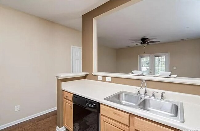 Building Photo - 14914 Scothurst Ln
