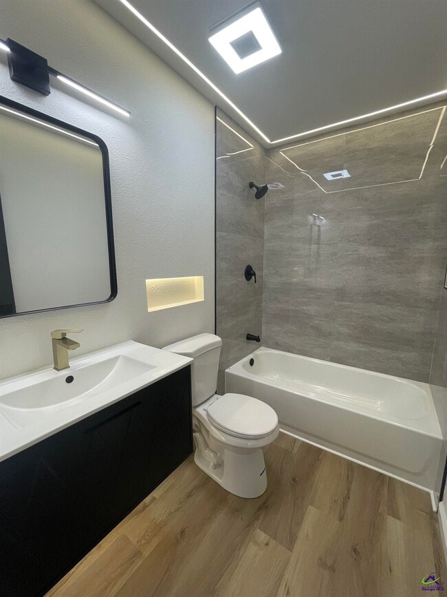 Building Photo - 101 Shamrock Ct