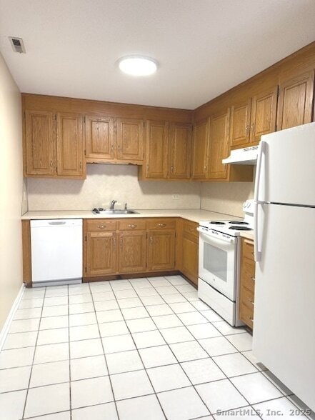 Photo - 25 Old Turnpike Rd Apartment