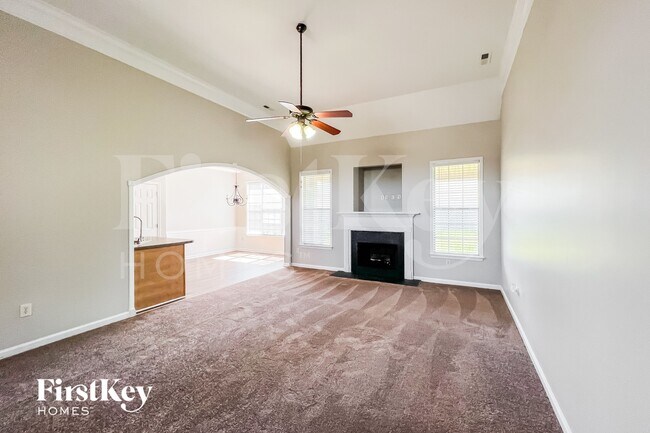 Foto del edificio - 120 Rushton Ln