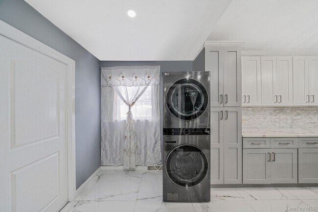 Foto del edificio - 158 Mohawk St