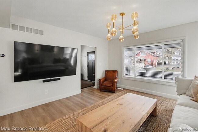 Foto del edificio - 314 S Laurel St