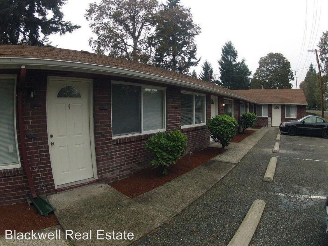 Primary Photo - 9212 Kenwood Dr SW