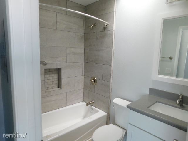 Foto del edificio - 2 br, 2 bath Condo - 4267 Winona Avenue 6
