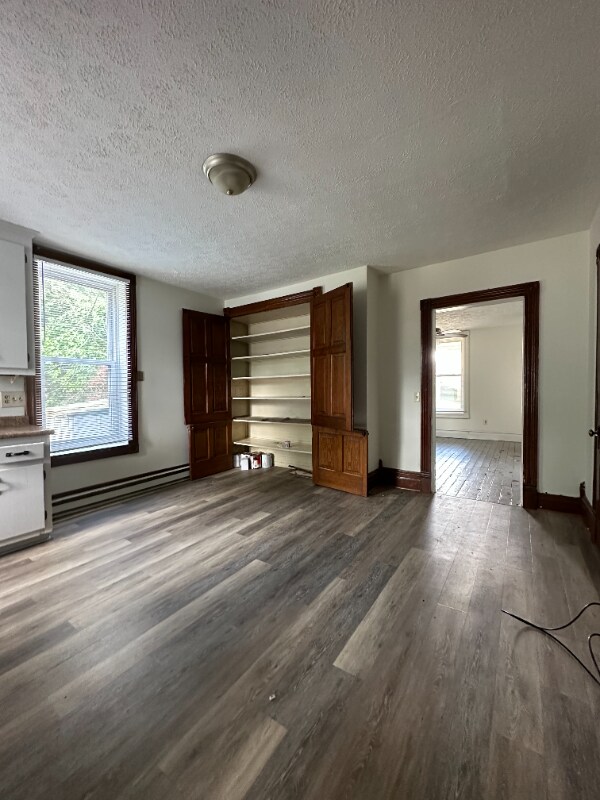 221 N Poplar Ave Unit A, Waynesboro, VA 22980 Room for Rent in