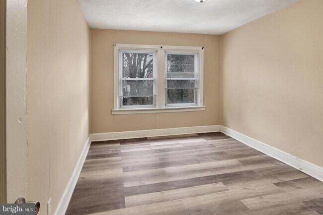 Foto del edificio - 204 W 35th St