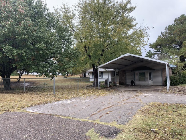 Foto del edificio - 36506 Garrett's Lake Rd