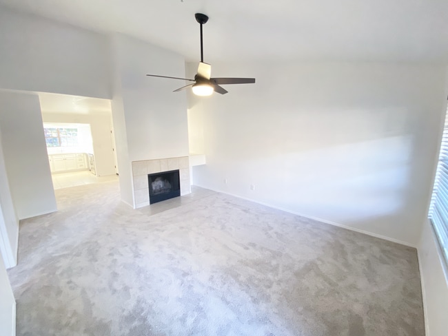 Photo - 5950 N 78th St (Scottsdale, AZ) Apartment