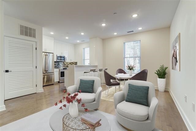 Foto del edificio - 974 Summit Ave