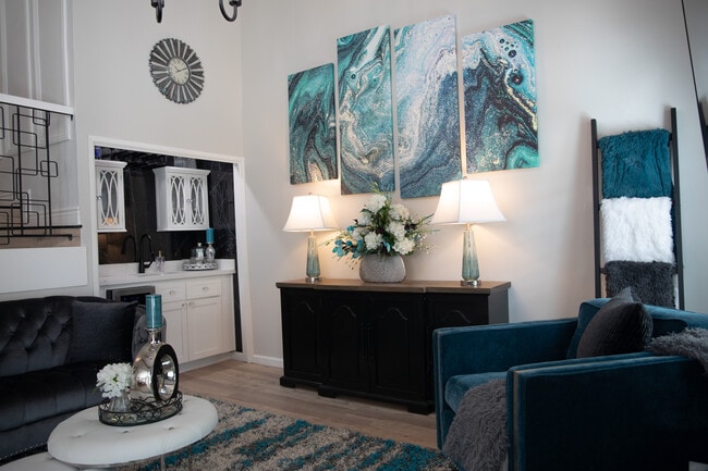 Foto del edificio - 1405 Kinross Ct