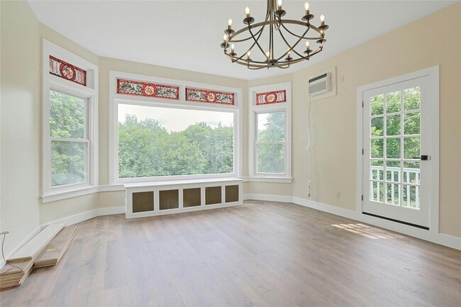 Building Photo - 12 Shadyside Ave