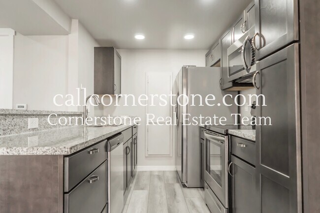Foto del edificio - 4877 Bluestem Dr
