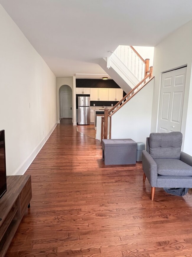 Photo - 3119 N Calvert Apartment