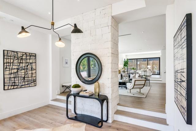 Foto del edificio - 1024 Centinela Ave