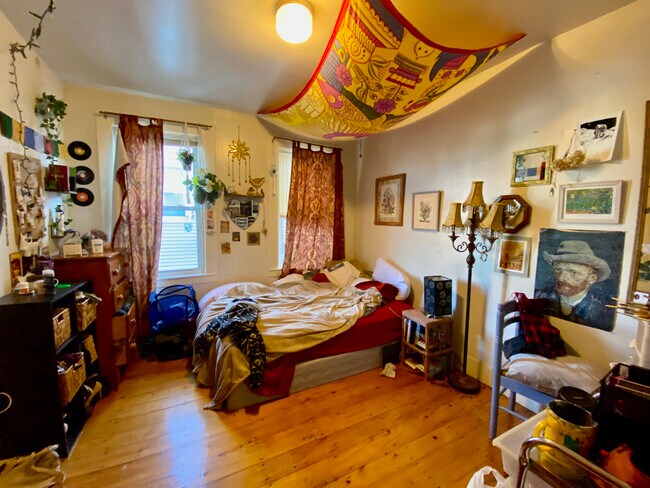 Foto del edificio - 203 Hillside St