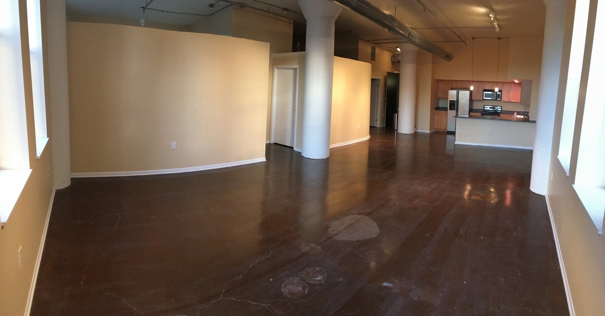 Primary Photo - 110 N 3rd St