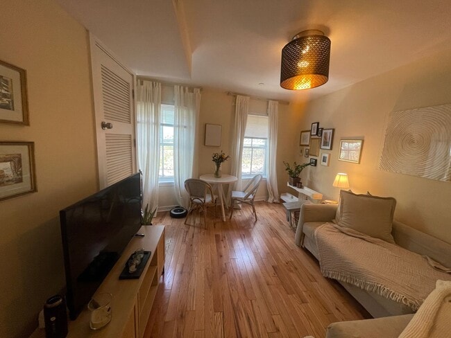 Foto del edificio - 4444 Cresson St