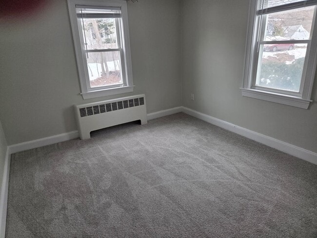 Building Photo - 14 Strafford Pl