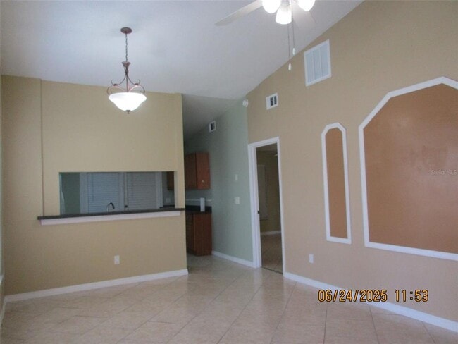 Building Photo - 3125 Wickham Ave