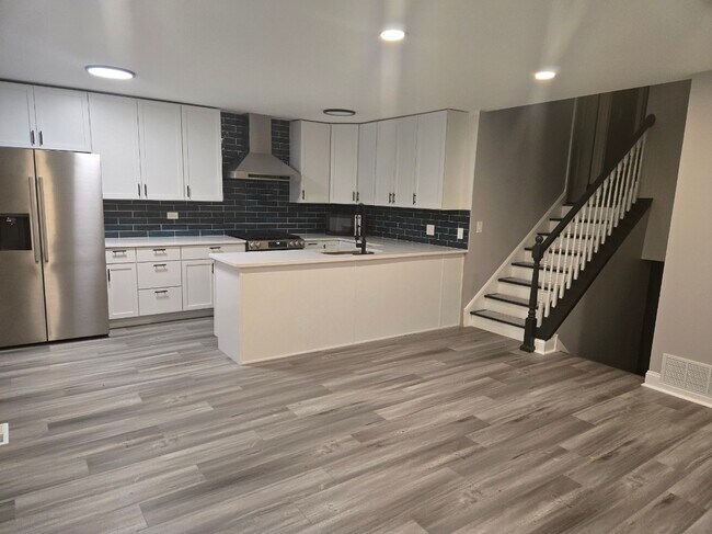 Foto del edificio - 456 W Inverrary Ln