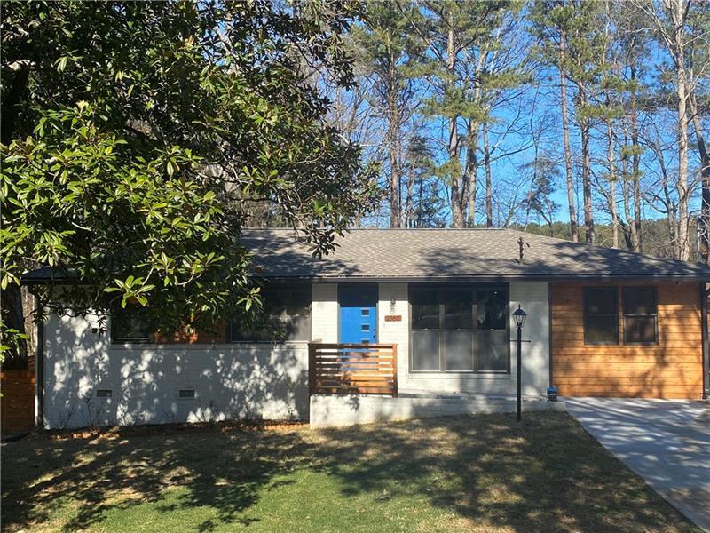 Foto principal - 2360 Collier Dr