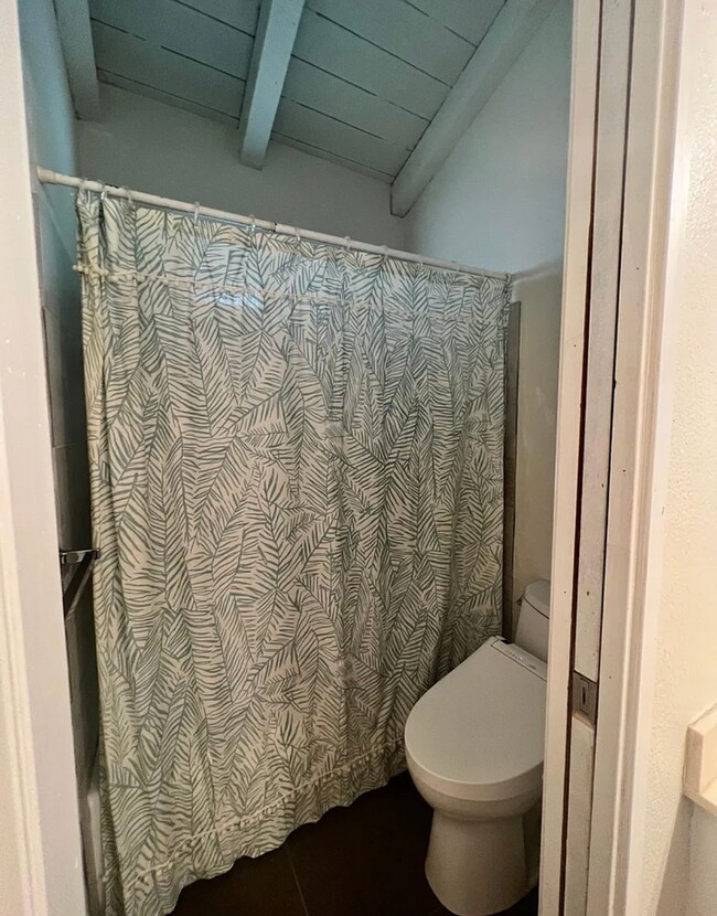 Foto del edificio - Beautiful 3BD/2BA Hawaii Kai Home | 2-Car Garage | Mountainside Setting