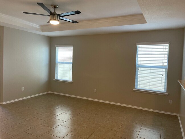 Building Photo - Beautiful Home for Lease in Yowell Ranch