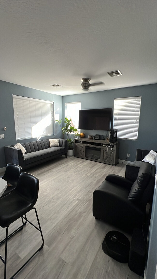 Living room - 12018 W Pierce St