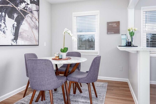 Foto del edificio - Alcove at Seahurst Apartment Homes