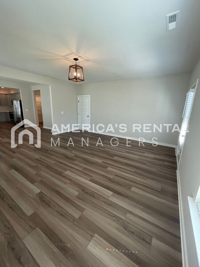 Foto del edificio - Home for Rent in Cullman, AL!! Available to View Now!!! Sign a 13 Month Lease by 5/15/26 to recei...