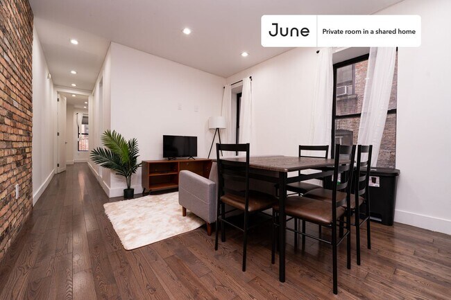 Foto del edificio - Room in Shared 4 bed/2 bath home