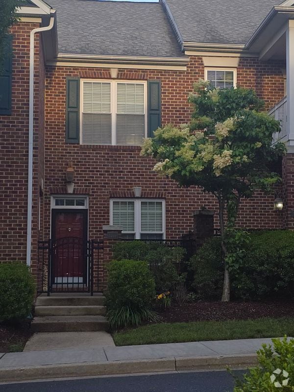 Building Photo - 5209 Princetons Delight Dr