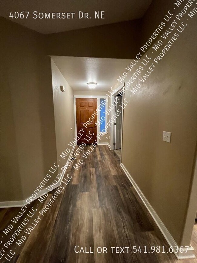 Foto del edificio - Coming Soon - Four Bedroom in Albany