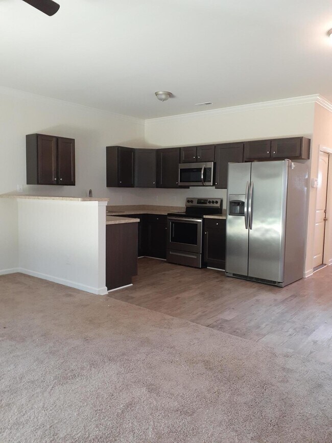 Foto del edificio - 306 Kenan Loop