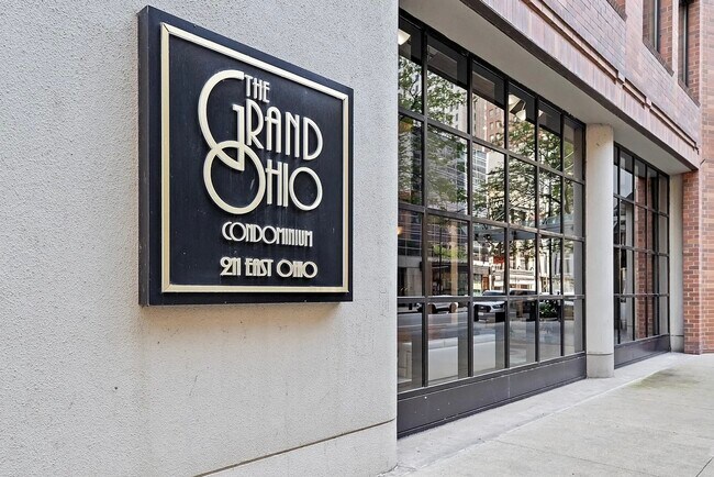 Foto del edificio - 211 E Ohio St