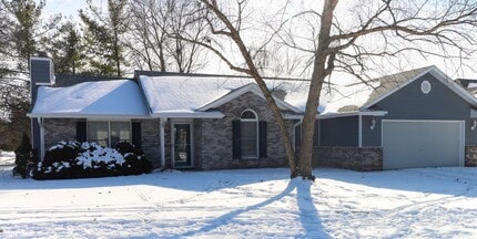 Building Photo - 2000 Wynfield Dr