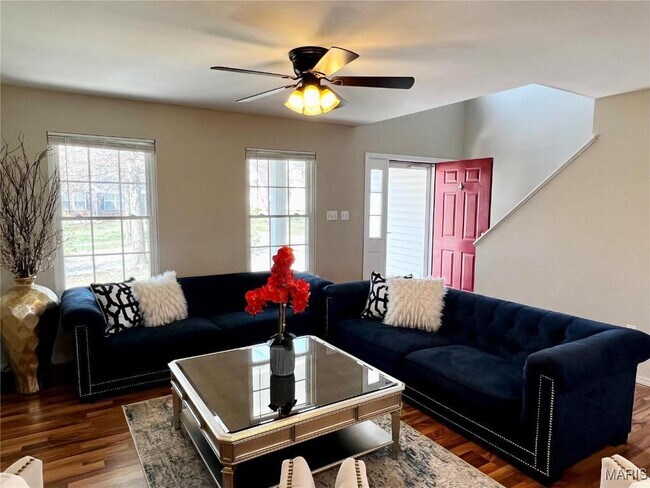 Foto del edificio - 520 Ironwood Dr