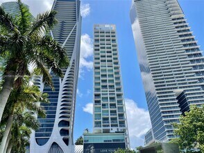 Building Photo - 1040 Biscayne Blvd
