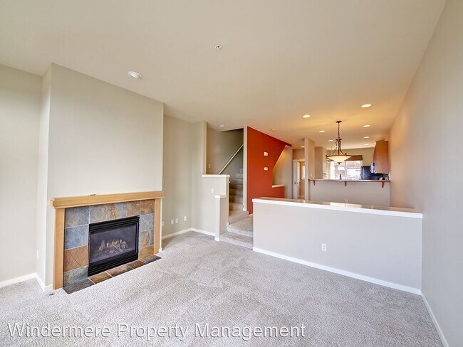 Foto del edificio - 2 br, 2.5 bath House - 10939 E Villa Monte Dr