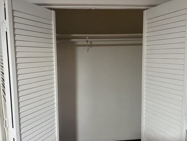 Foto del edificio - 82 Fiat Ave