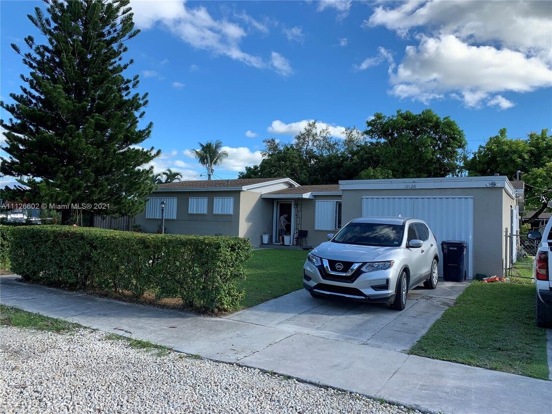 10120 Montego Bay Dr, Cutler Bay, FL 33189 House for Rent in Cutler