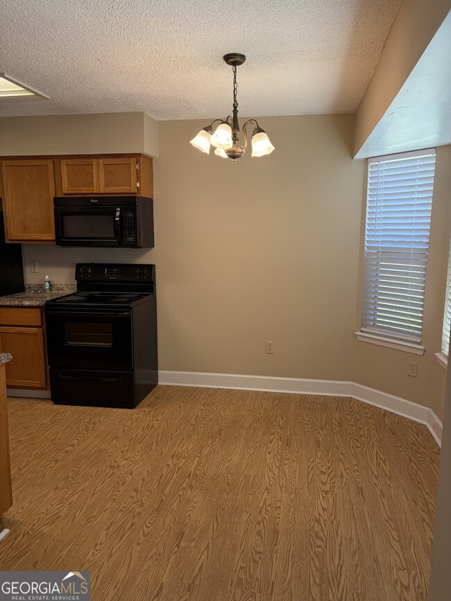 Building Photo - 110 Millers Trace Dr
