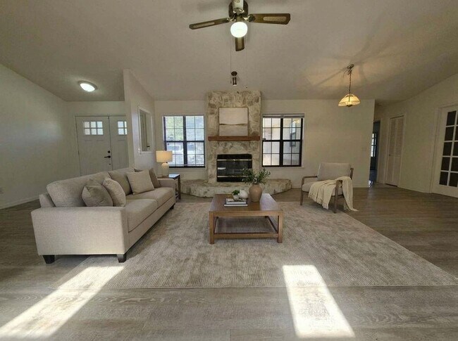 Foto del edificio - 57 Shores Blvd